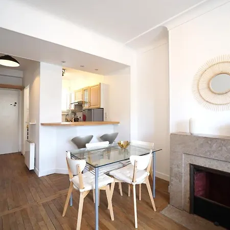 Caen: F2 Cosy Au Coeur Du Centre *