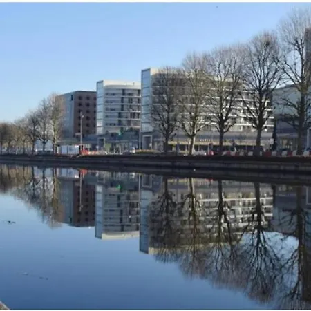 Caen: F2 Cosy Au Coeur Du Centre Apartamento