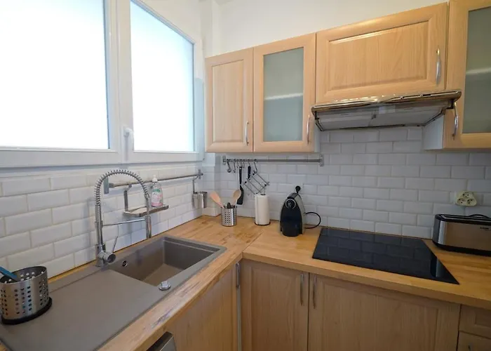 Caen: F2 Cosy Au Coeur Du Centre Apartment