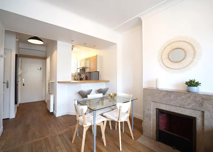 Caen: F2 Cosy Au Coeur Du Centre *